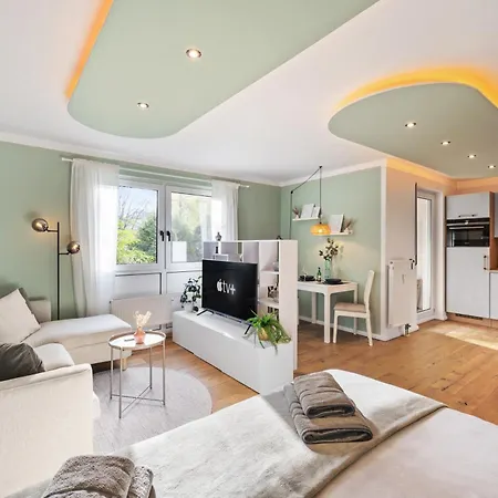 Edler Wohnraum Luxurioese Stadtoase Mit Balkon, Kaffeevollautomat, Lift & Parkplatz Chemnitz Buitenkant foto